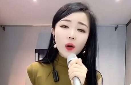 柔糯糯头像